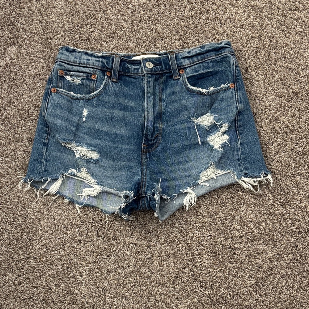 Abercrombie & Fitch Distressed Blue Jean The Mom Short